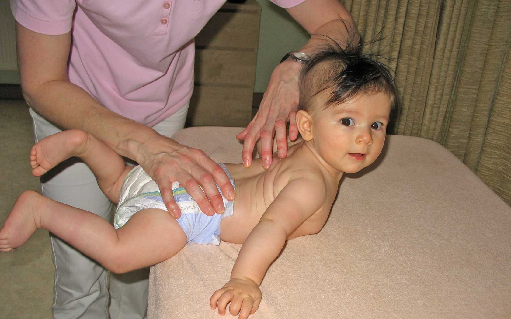 Säuglingsgymnastik © by Fritsch